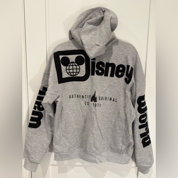 Disney World Parks 2023 Authentic Original 1971 Gray Black Hoodie Size S Zip up - Picture 1 of 4